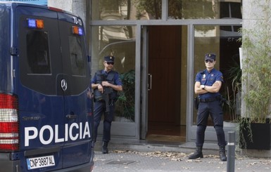 В Испании полиция задержала сына Черновецкого за связь с 