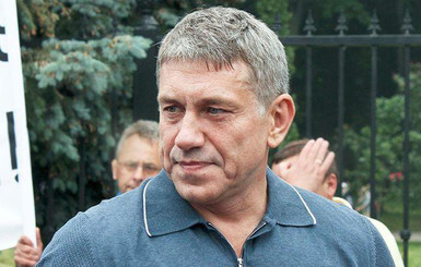 Министр Насалик ездил в Донецк ради инсулина, 