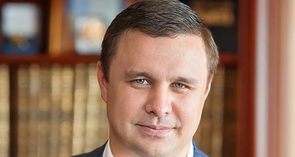 На Черниговщине на довыборах в Раду пробедил Максим Микитась