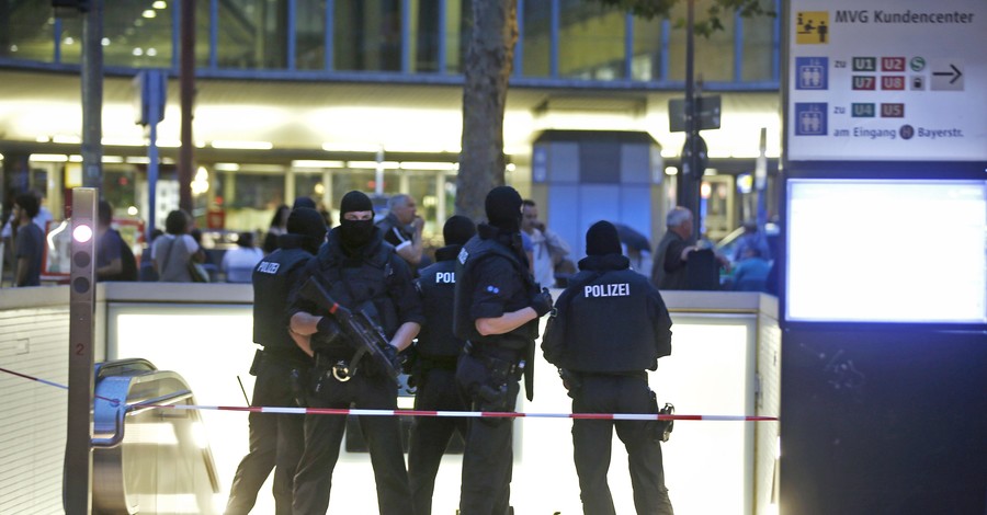 Один из стрелявших в Мюнхене застрелился