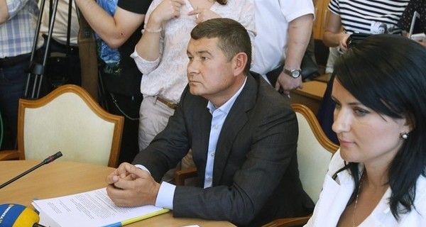 Онищенко написал заявление в отпуск