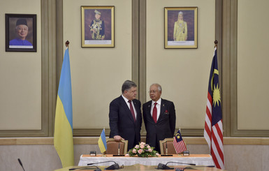 5 итогов визита Порошенко в Малайзию и Индонезию
