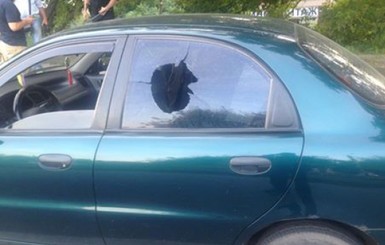 В Харькове пьяный военный обстрелял такси из 