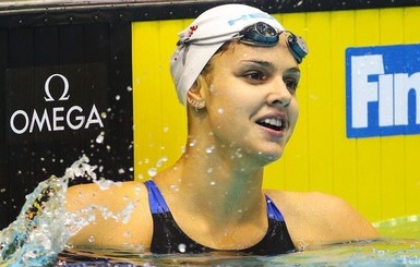 Украинская пловчиха Зевина выиграла два золота на этапе Кубка мира в Москве