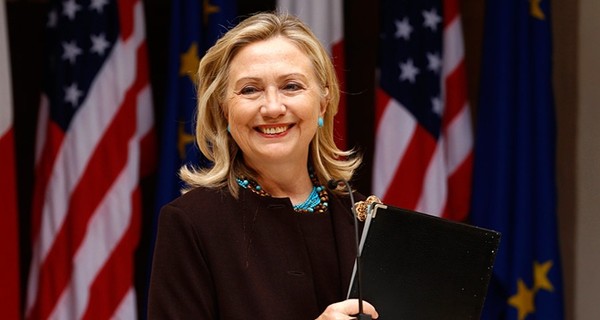 Клинтон привлекла к избирательной кампании гангста-рэпера