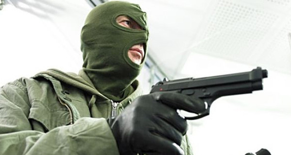 В Киеве ночью ограбили четыре фирмы, связав охрану