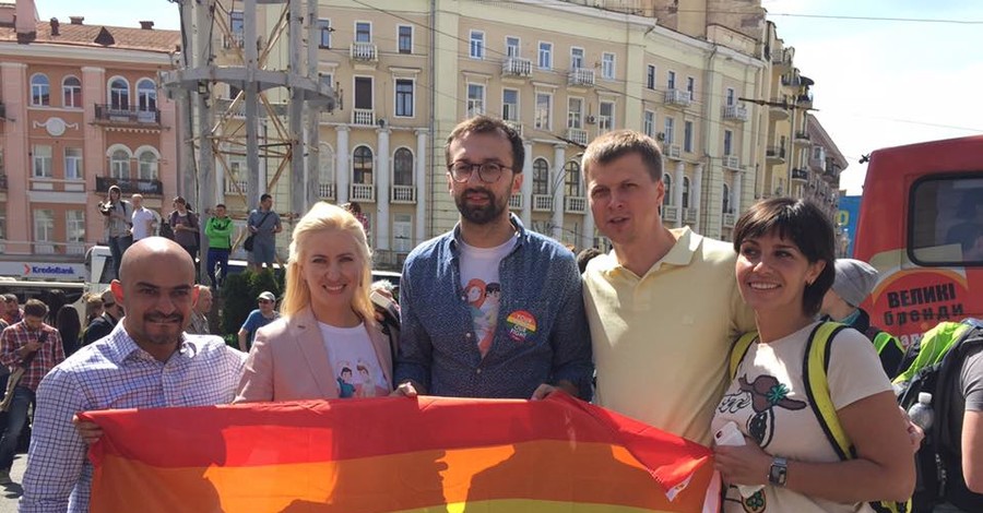Лещенко считает, что легализация однополых браков - лишь вопрос времени