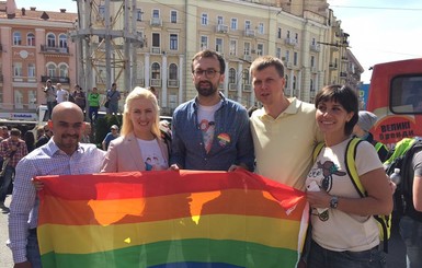 Лещенко считает, что легализация однополых браков - лишь вопрос времени