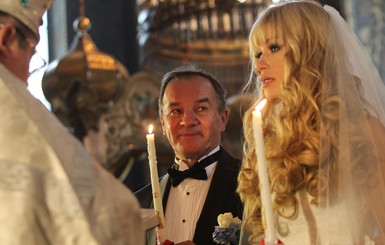 Потомок рода Терещенко венчался во Владимирском соборе: гости дарили иконы и деньги
