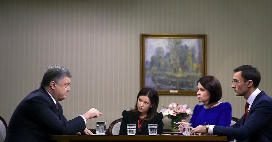 О чем говорил Порошенко в интервью украинским телеканалам