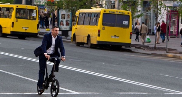 Виталий Кличко задекларировал аж 7 велосипедов
