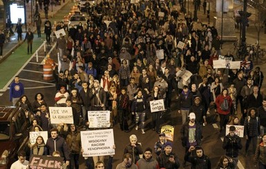 Протесты в США: полиция арестовала около 200 человек