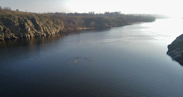 Запорожский рыбак нашел в Днепре тело без головы и рук