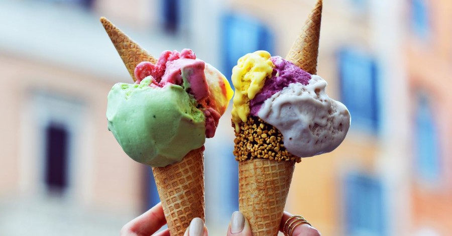 Ученые: мороженое по утрам полезно для мозга 