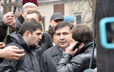 Саакашвили призвал провести перевыборы в Раду: 