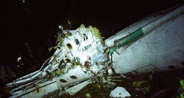 Фотографии с места крушения пассажирского самолета в Колумбии