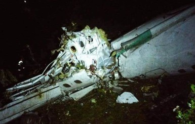 Фотографии с места крушения пассажирского самолета в Колумбии