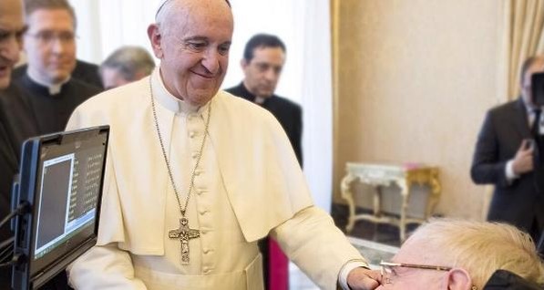 Папа римский благословил Стивена Хокинга
