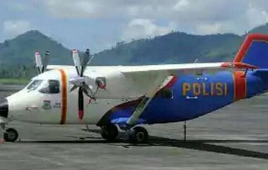 В Индонезии разбился полицейский самолет, погибли 13 человек