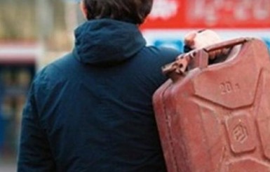 Во Львовской области мужчина облил себя бензином и поджег 