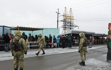 Переселенцам из Донбасса придется жить по новым правилам