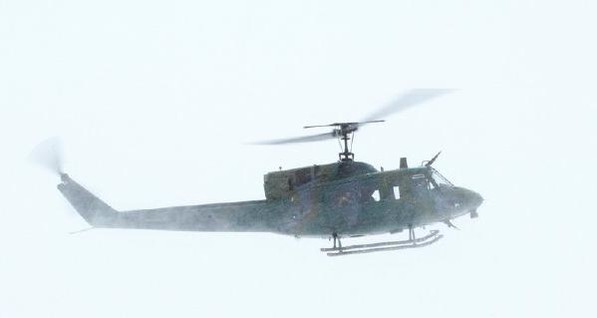 В США военный вертолет совершил экстренную посадку на территории школы
