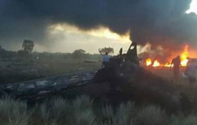 В Колумбии при взлете разбился грузовой самолет 