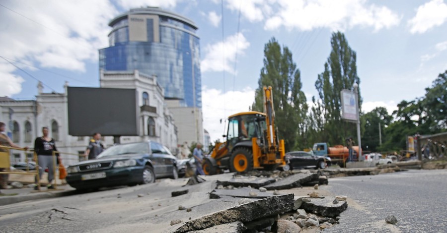 В Украине в плохом состоянии - 97% дорог