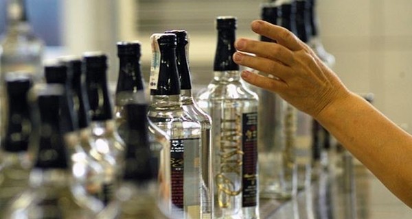 В Киеве не отменят запрет на торговлю алкоголем ночью