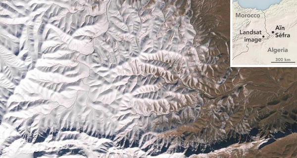 В НАСА показали, как из космоса выглядит снег в пустыне Сахара