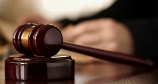 Суд оправдал экс-полицейского, обвиняемого во взятке по смертельному ДТП 