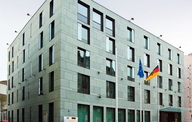 Посольство Германии в Украине работает в обычном режиме