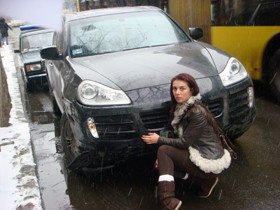 Анна Седокова разбила свой джип 