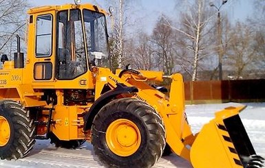 В России водитель трактора насмерть завалил ребенка снегом