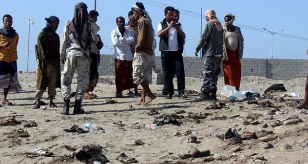 В Йемене авиация атаковала траурную процессию