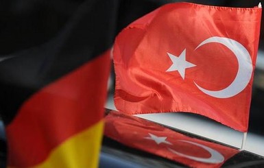 136 турецких дипломатов попросили убежища в Германии