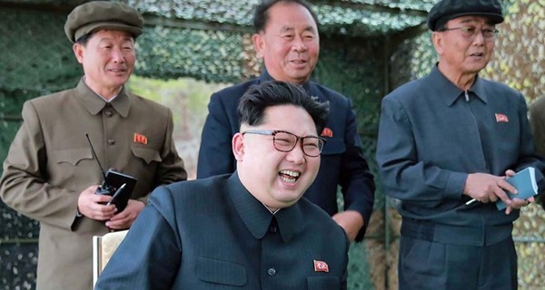 Ким Чен Ын расстрелял пять чиновников из зенитных установок