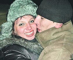 Пара целовалась на морозе 4 часа 17 минут без остановки! 