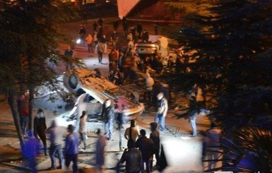 Массовые беспорядки в Батуми: в больницах оказались 33 человека