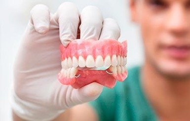 В России девушка загорелась на приеме у стоматолога
