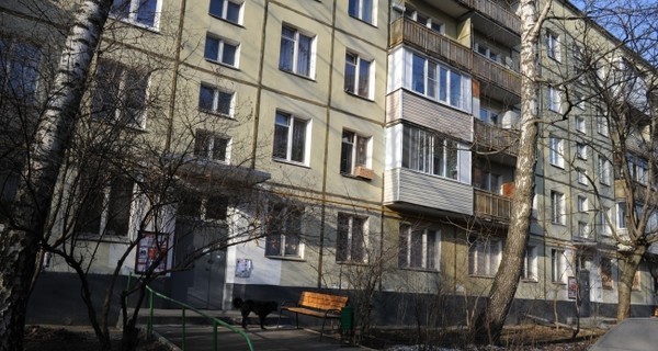 В Киеве ремонта ждут более двух тысяч 