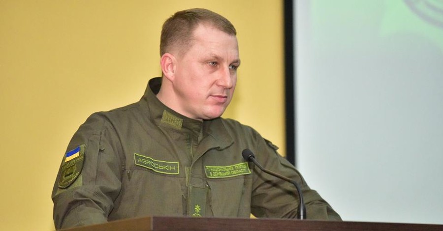 Аброськин начал собирать подписи полицейских за отставку Парасюка