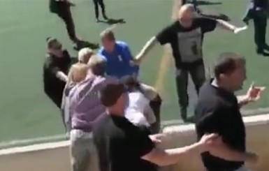 В Испании родители устроили массовую драку во время детского матча