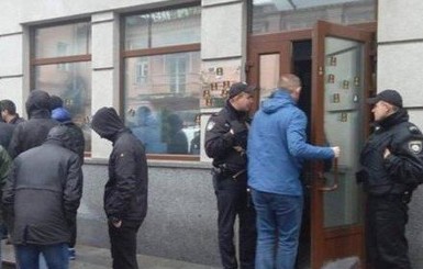 В Киеве разблокировали здание Россотрудничества