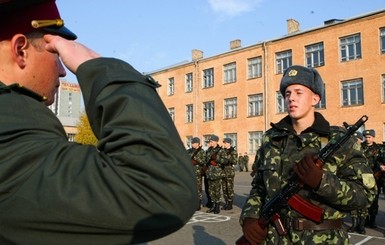 В Министерстве обороны хотят ввести новые воинские звания