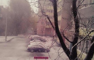 Из-за холодов украинских школьников отпускают на каникулы