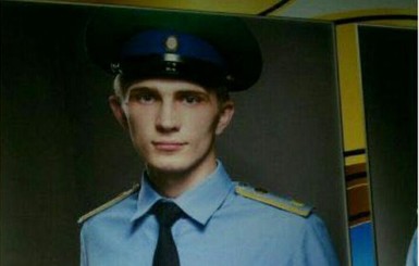 В России 18-летний неонацист с автоматом и пистолетами напал на ФСБ