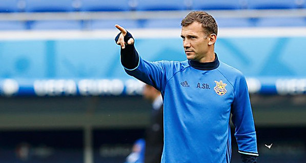 Шевченко довызвал в сборную Украины еще троих игроков