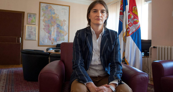 Премьер-министром Сербии станет открытая лесбиянка 
