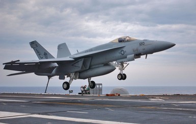 США передислоцировали свою авиацию в Сирии после инцидента с Су-22 и угроз России